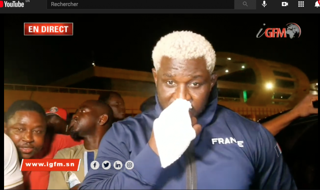 AIBD - Arrivée de Balla GAYE 2, revivez le LIVE