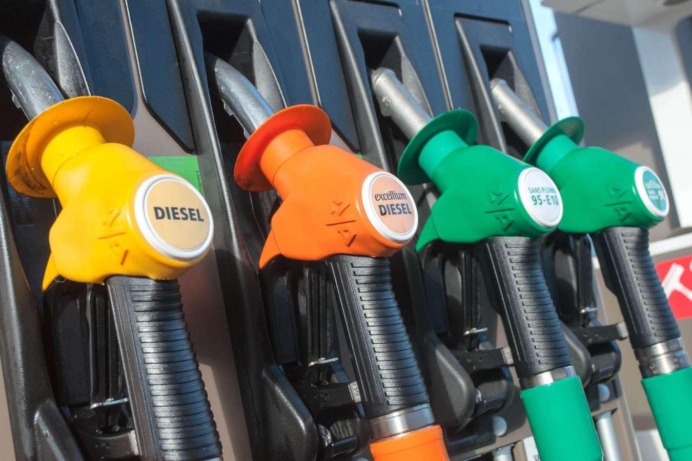Baisse des prix du carburant : Le communiqué officiel du ministère du Pétrole