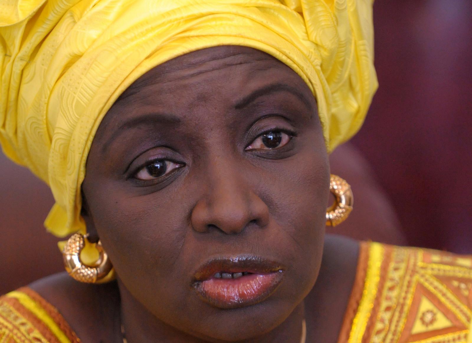 Gouvernement Lô : Aminata Touré explique son absence et appelle à mettre « l’intérêt du Sénégal en avant »