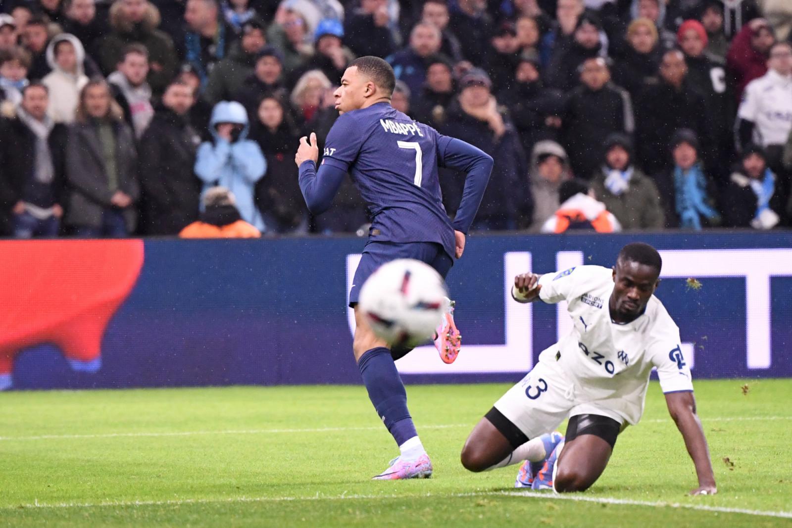Mbappé égale Cavani et devient co-meilleur buteur de l’histoire du PSG