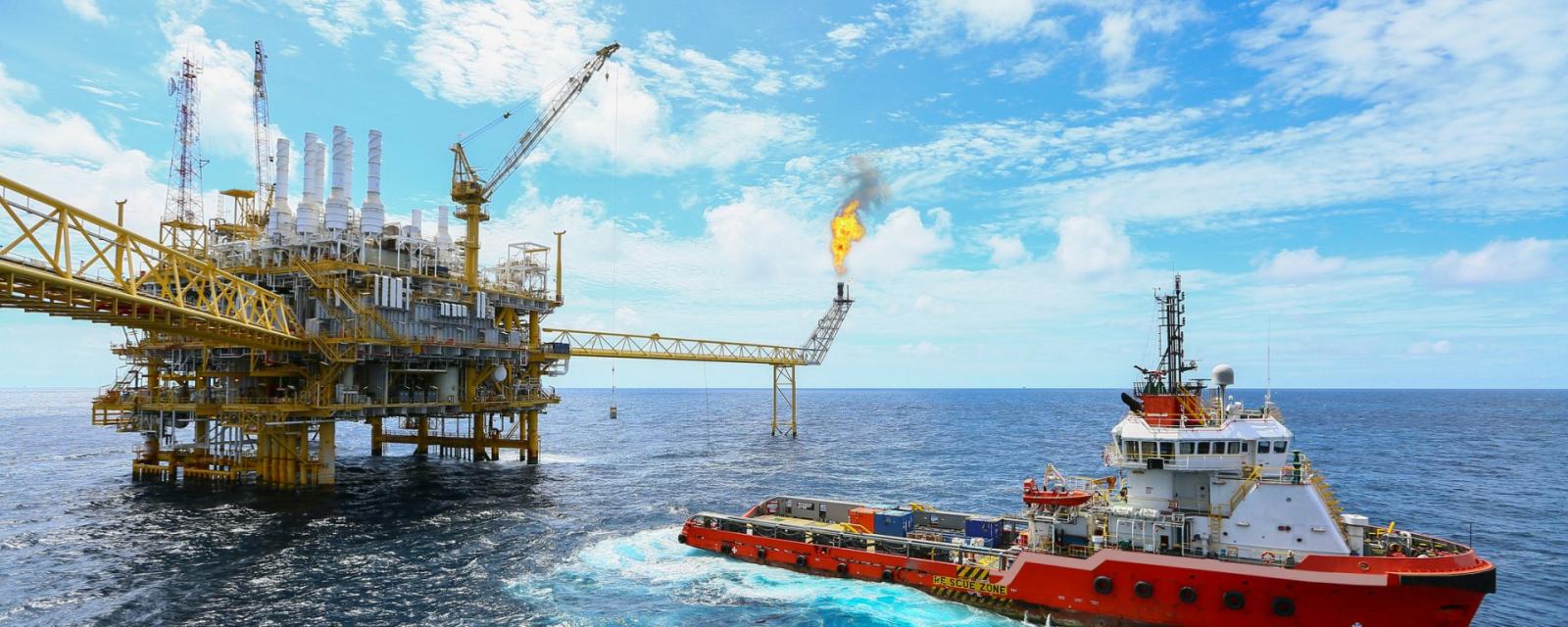 Hydrocarbures : Le gisement de Sangomar frôle sa capacité maximale, Woodside et Petrosen négocient la Phase 2