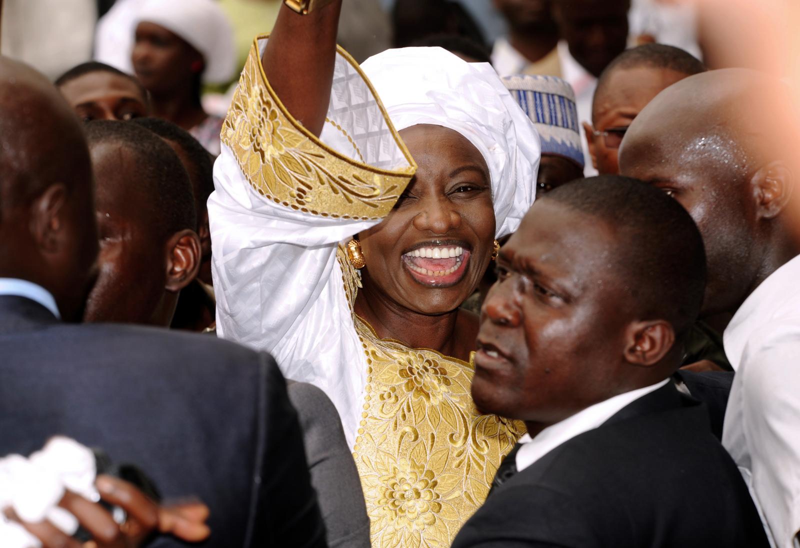 Coalition Diomaye Président : Aminata Touré claque la porte du groupe WhatsApp des leaders