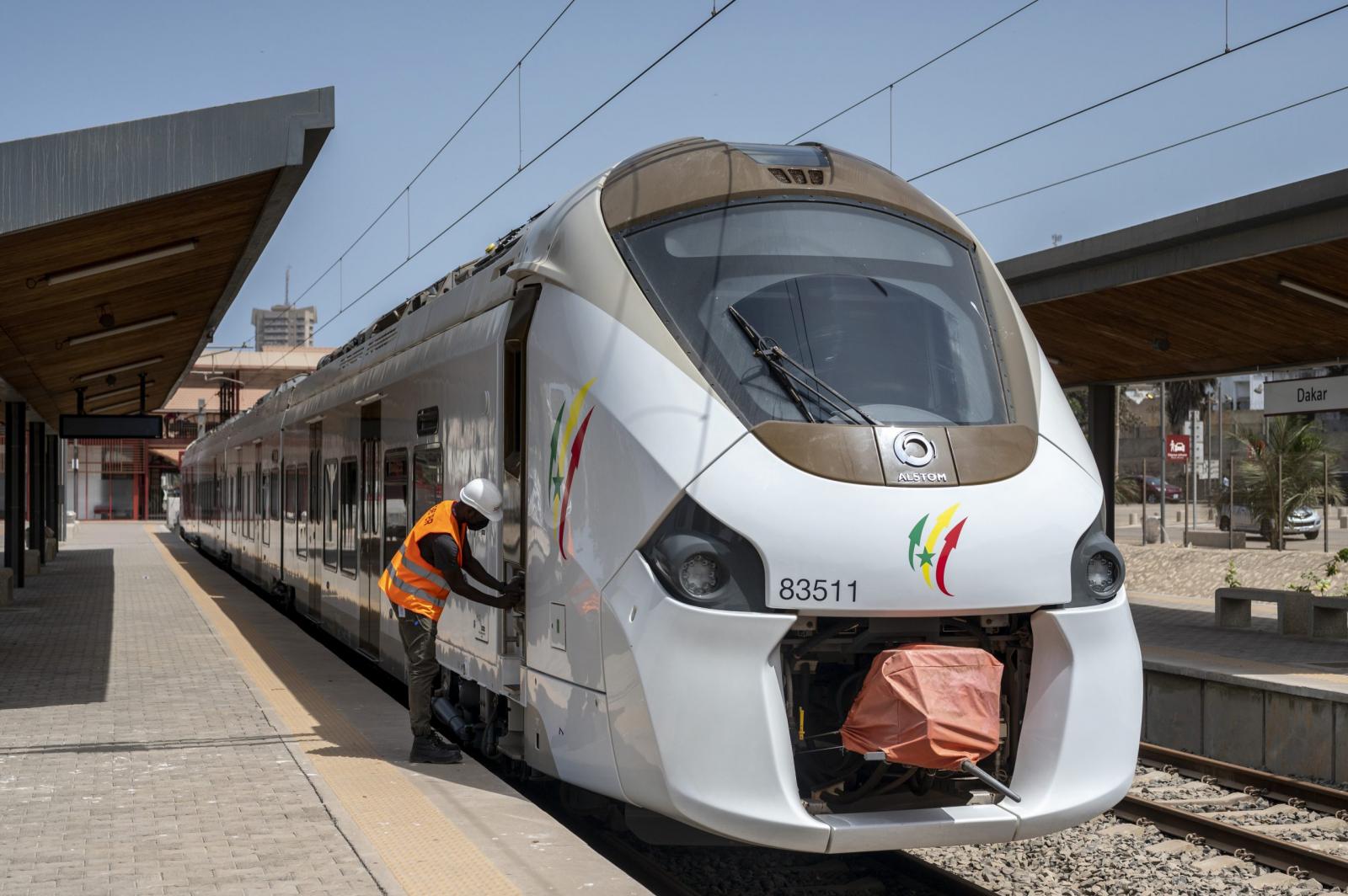 Extension du Train express régional vers Thiès : Un mémorandum d’entente signé entre le Sénégal, l’Afd et l’Ue