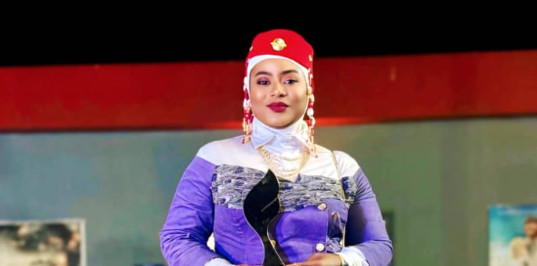 Only Women Awards : Merry Beye Diouf de la Tfm remporte le prix meilleure présentatrice télé