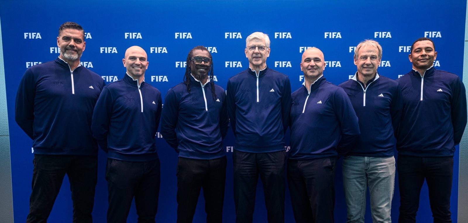 Coupe du Monde des Clubs : Aliou CISSÉ à la FIFA