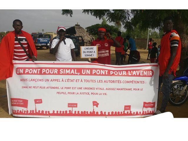 Simal : les habitants dans la rue pour exiger la réfection du pont délabré
