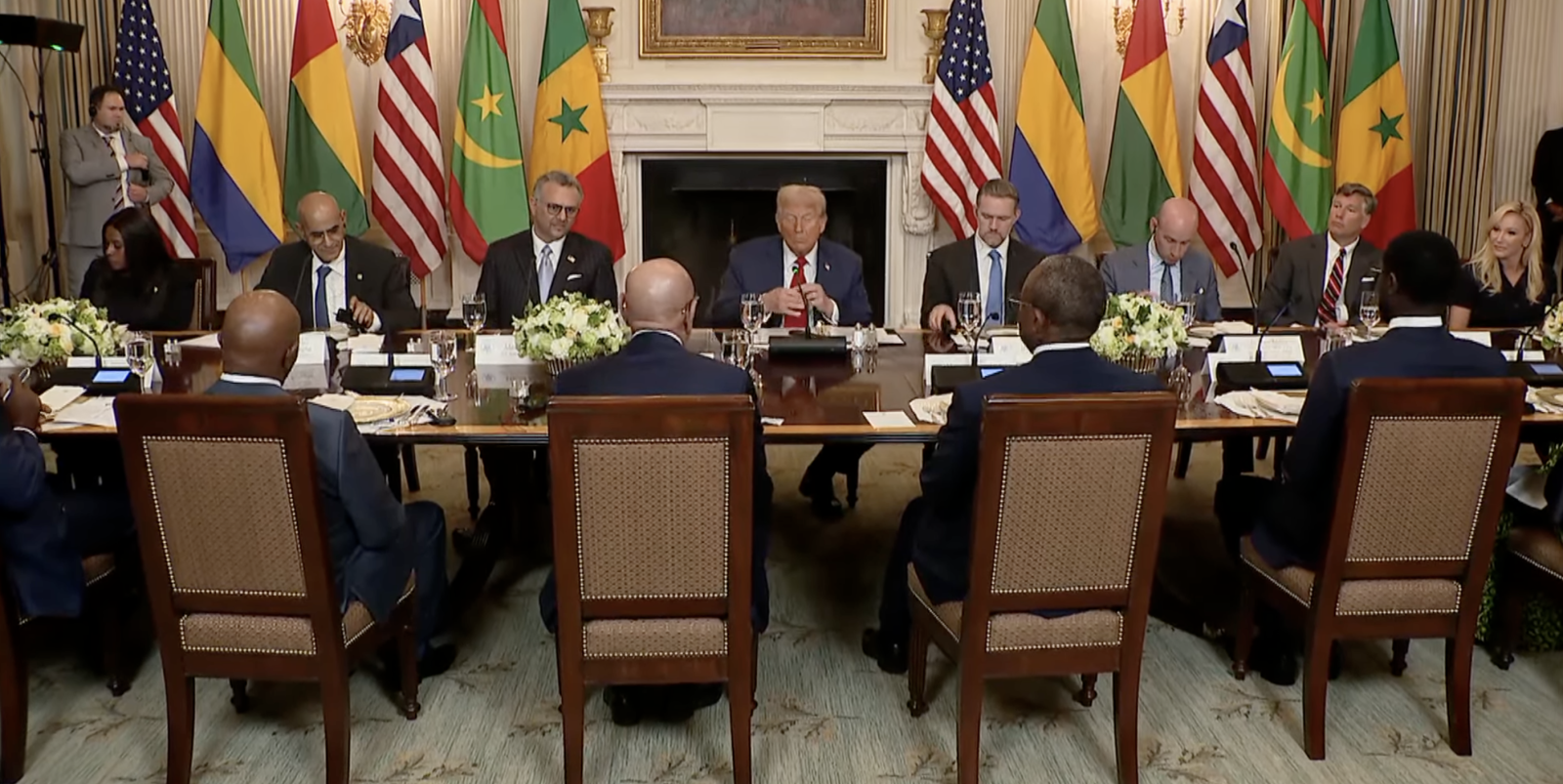LIVE - Suivez la rencontre entre Trump, Diomaye et 4 autres leaders africains