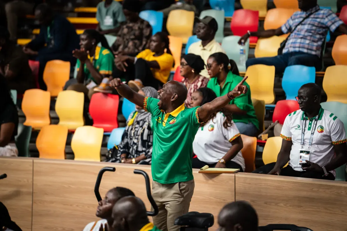 Sénégal-Guinée : du beau monde au Palais des Sports d'Abidjan (Afrobasket féminin)