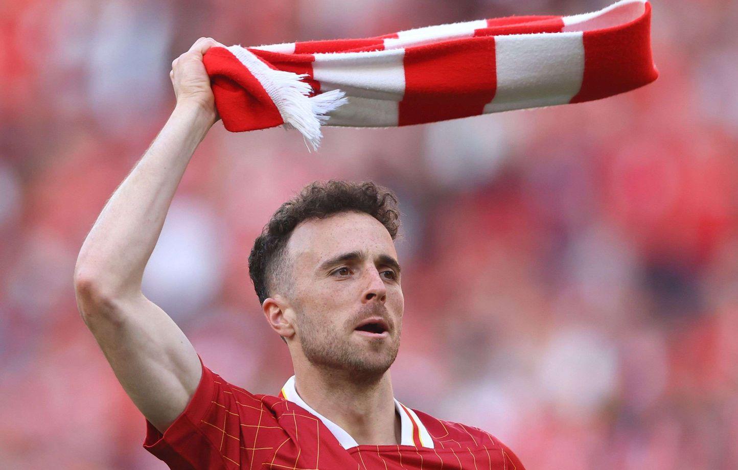 LIVERPOOL : l\'attaquant Diogo Jota, et son frère meurent dans un accident de la route