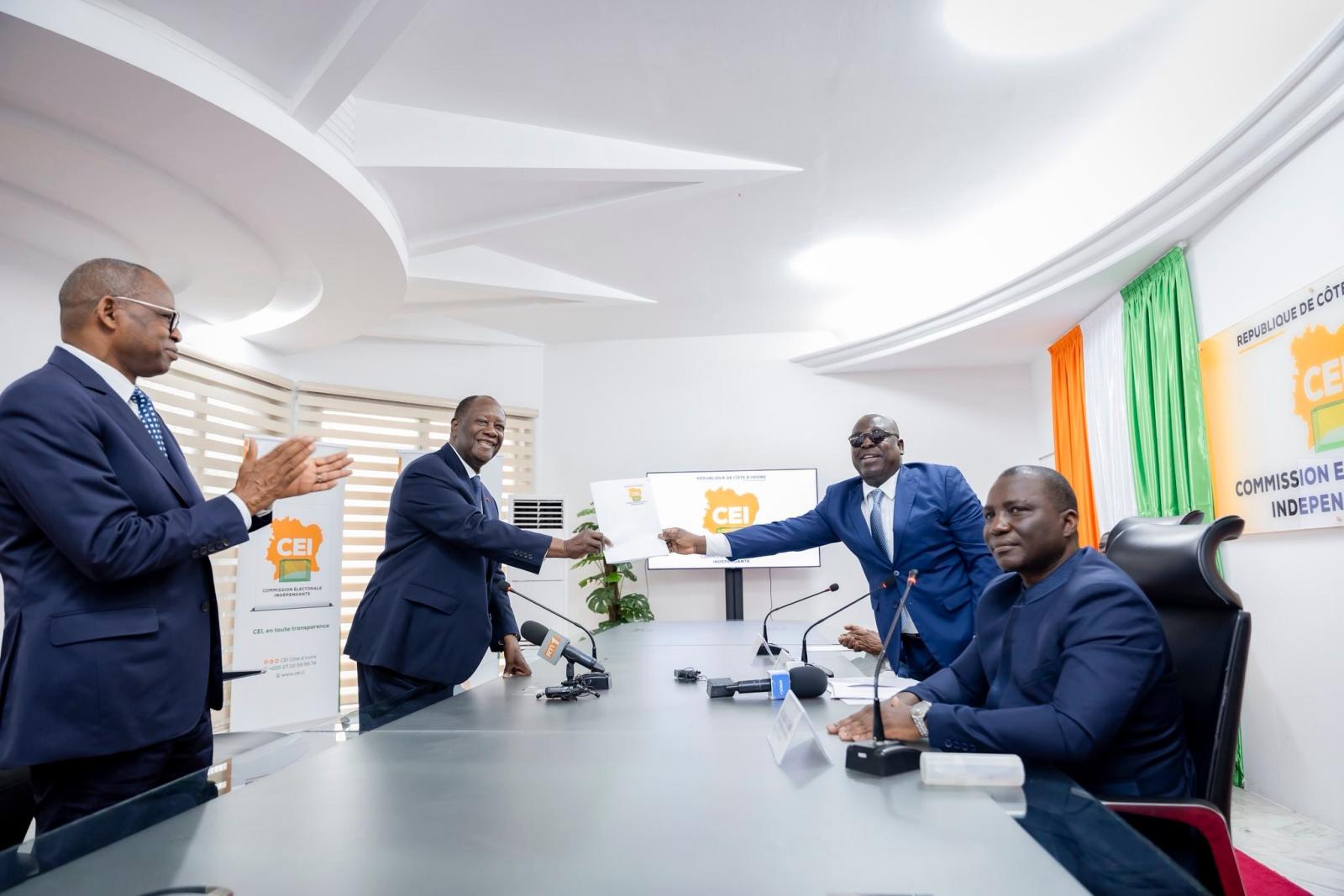 Présidentielle en Côte d'Ivoire : l'annonce de Ouattara 