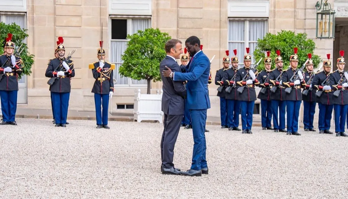 Paris : Diomaye et Macron affichent leur volonté de renforcer le partenariat franco-sénégalais