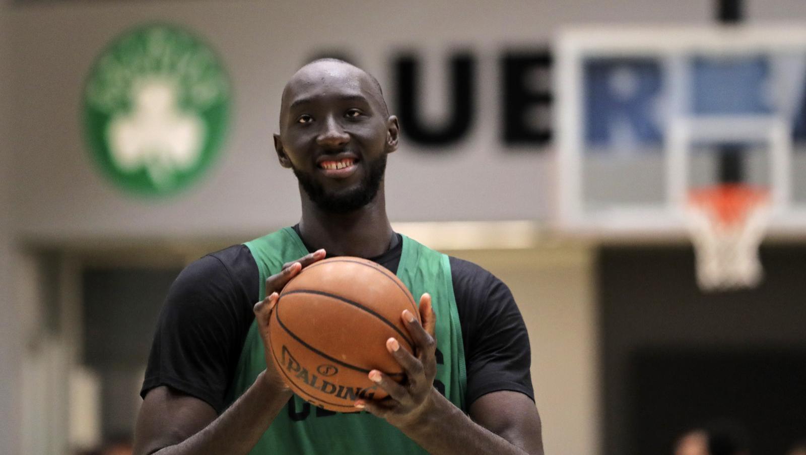 Polémique autour du forfait de Tacko FALL : le coach du Sénégal précise...