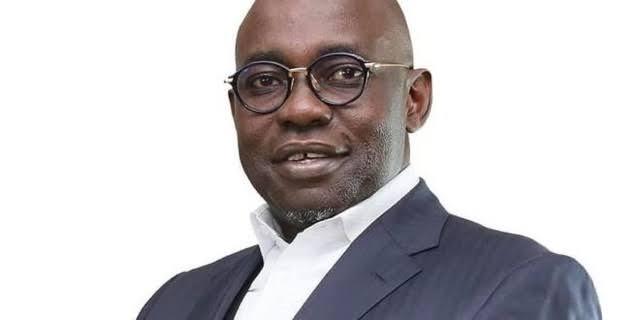 VERDICT : Samuel Sarr totalement relaxé dans l’affaire des 2 milliards, le milliardaire Cheikh Amar débouté !