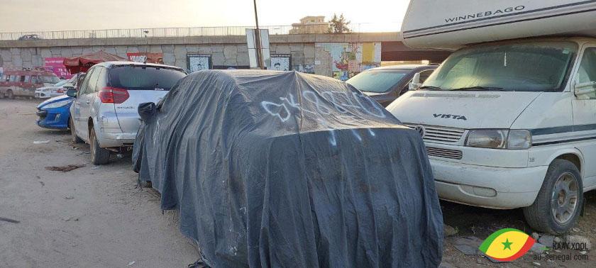 Épaves de voitures, stationnement prolongé...Le Gouverneur de Dakar passe à la vitesse supérieure