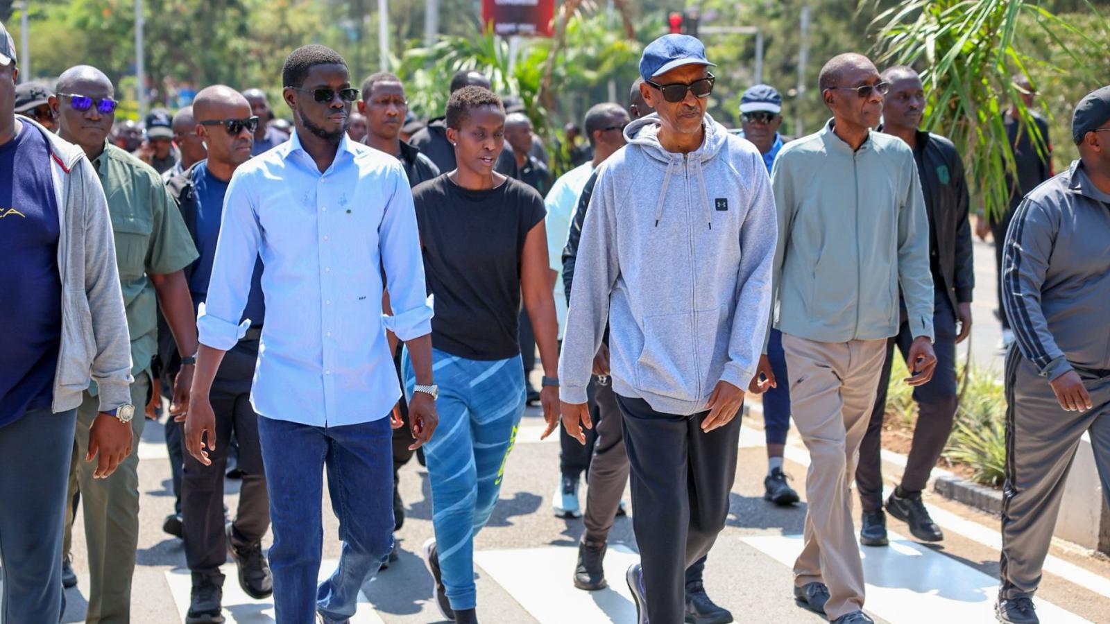 Kigali : Diomaye et Kagame parcourent 5 km à pied (Images)