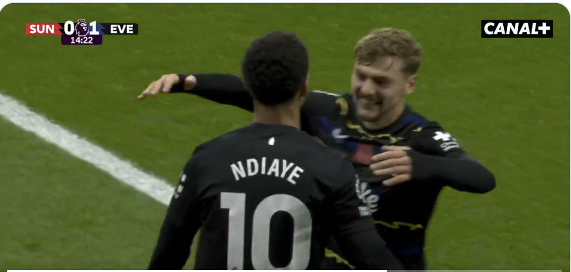 Premier League : admirez le but phénoménal de Iliman NDIAYE