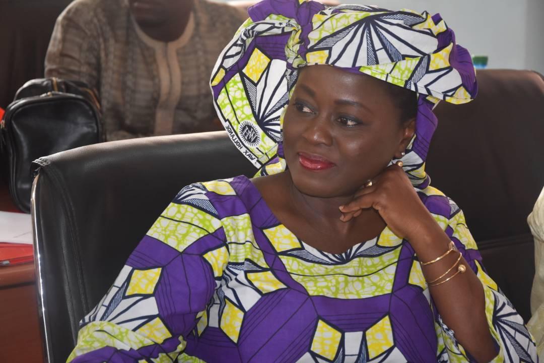 «Je suis une folle de foot...», l'ancienne ministre Aminata Angélique MANGA, parle de sa passion