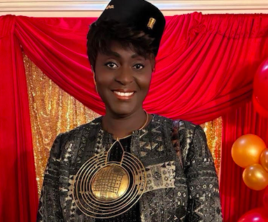 Amélie MBAYE remporte l\'Ubuntu de la Meilleure Actrice pour son film sur la santé mentale: « L’ai-je bien coupée… »