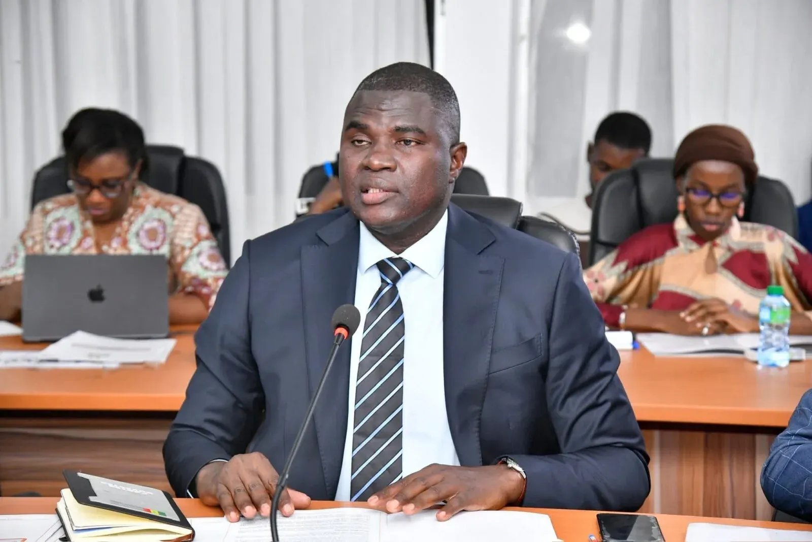 Travailleurs déguerpis au Radison : La réaction du ministre du Tourisme