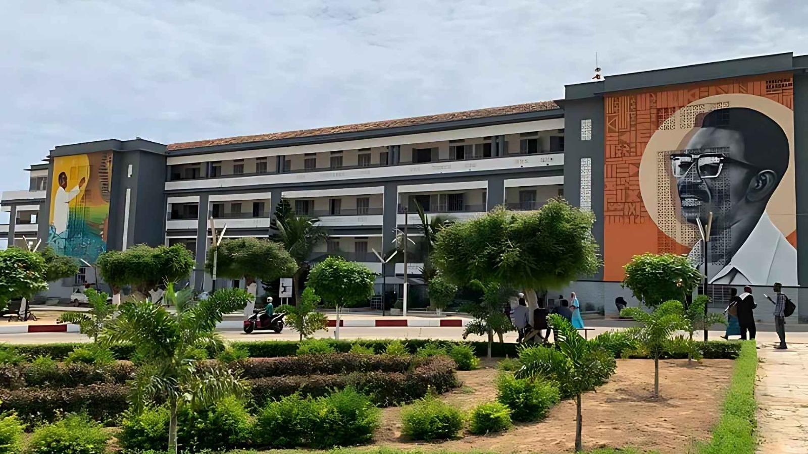 Enseignants sénégalais recrutés en Guinée : la mise au point ministère de l’Enseignement supérieur 
