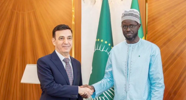 Diamniadio : BLG lance une raffinerie d’or pour booster la valeur locale et les exportations