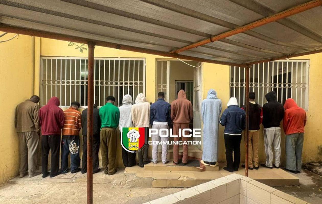 Réseau de transmission du VIH : 14 présumés homosexuels inculpés et placés sous mandat de dépôt