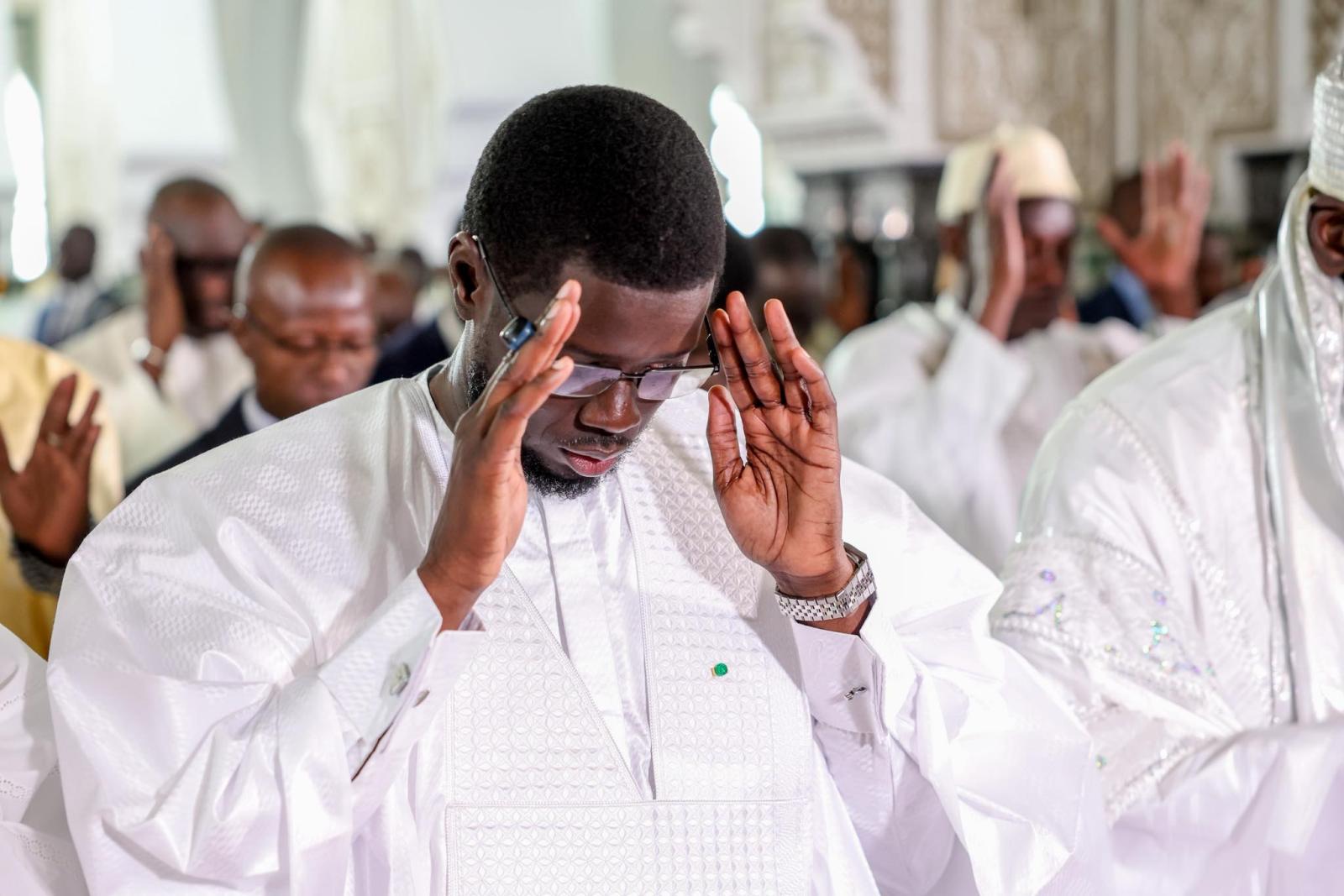 Décès du Khalife des Khadres de Guéoul et ses deux épouses : le PR. Diomaye réagit