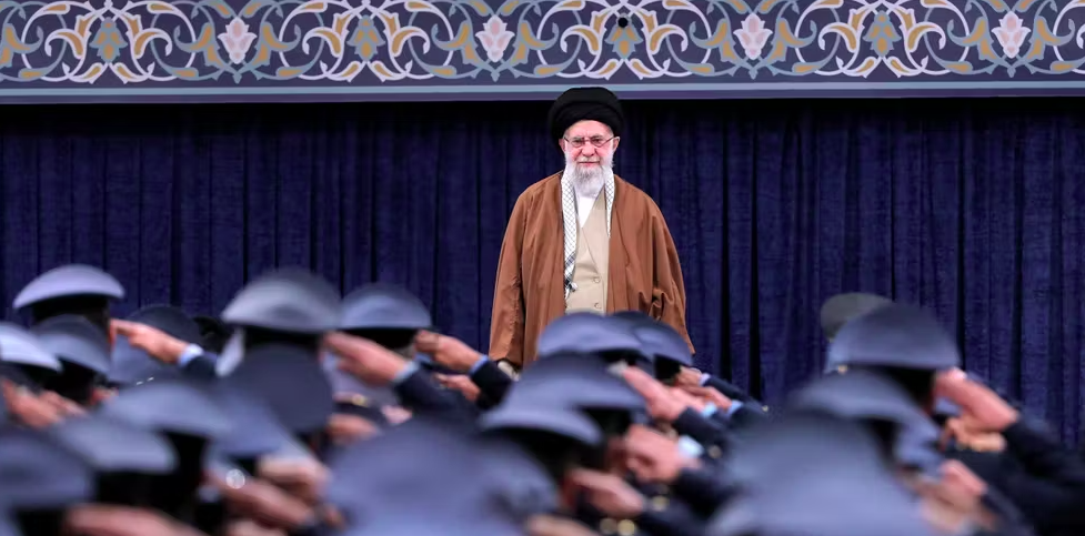 Les gardiens de la révolution promettent « un châtiment sévère » aux « meurtriers » d’Ali Khamenei