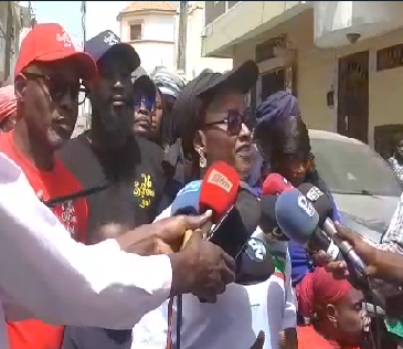 Solidarité : Le groupe No Stress Land au chevet de 300 familles pour le Ramadan