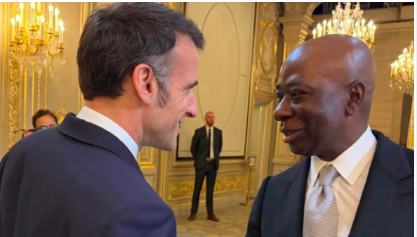  Préparation du sommet Afrique France : Le Président de Business Africa, Baïdy Agne reçu par Emmanuel Macron