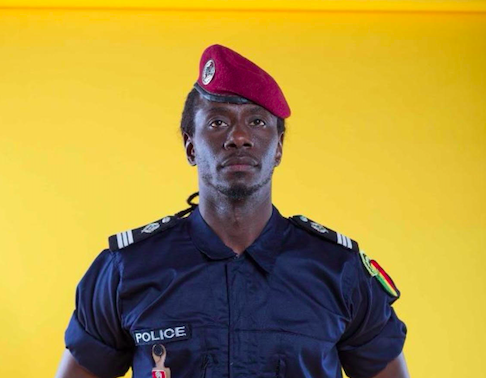 Carlou D rend un Hommage Mérité à la Police Nationale du Sénégal 