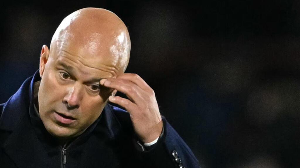 COUP DE TONNERRE : Liverpool se sépare de son entraîneur avec effet immédiat