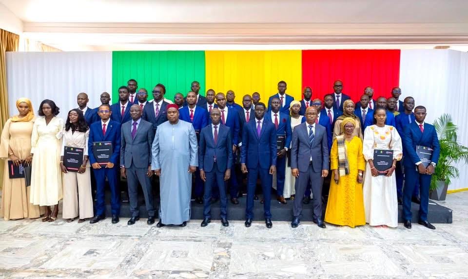 Justice : 36 nouveaux magistrats diplômés, le Président Diomaye Faye préside la cérémonie du CFJ