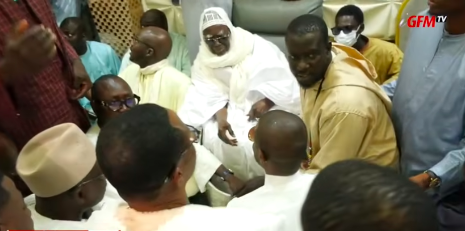 Visite du Dg de GFM chez le khalife général des Mourides 
