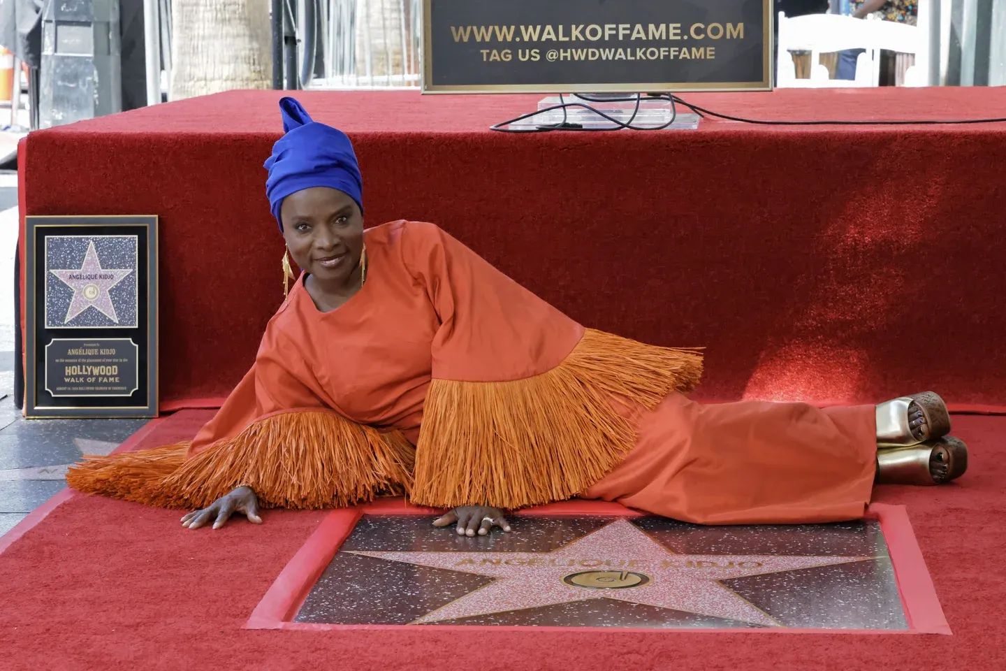 Hollywood Walk of Fame: Angélique Kidjo, première artiste africaine à recevoir son étoile
