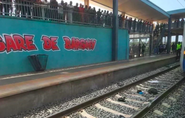 Drame à Bargny : Ablaye Thiam se jette dans un canal à la descente du TER et meurt sur le coup