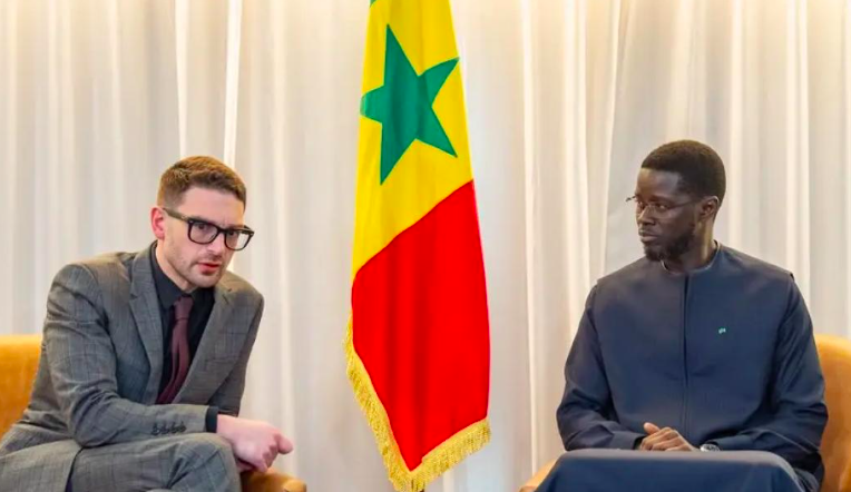   Diplomatie à New York : Bassirou Diomaye Faye ouvre l\'ONU81 par un tête-à-tête stratégique avec Alexander Soros
