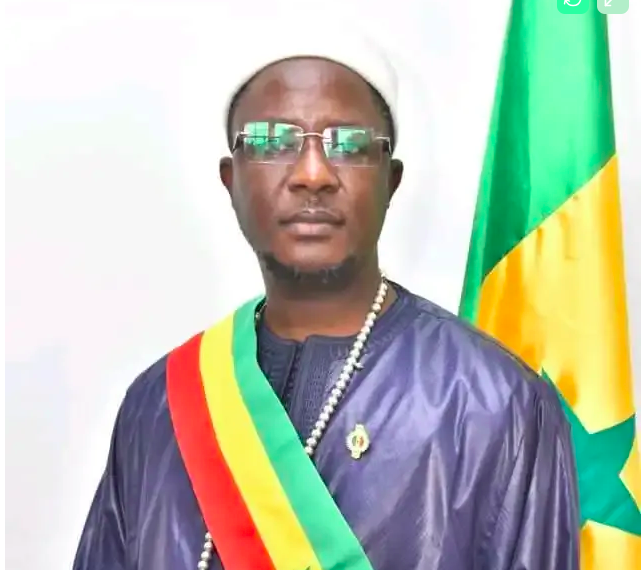 Médias & Justice : Sen TV porte plainte contre Cheikh Bara Ndiaye (PASTEF) pour accusations de corruption