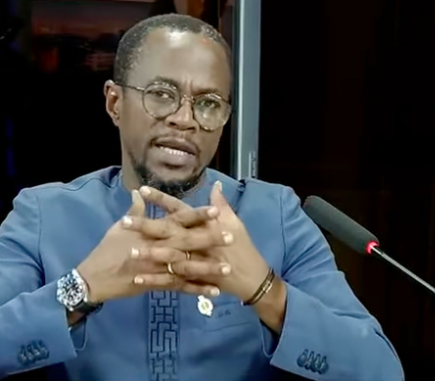 Rejet de la LFR : Le député Abdou Mbow  suggère la suspension de l\'Assemblée nationale
