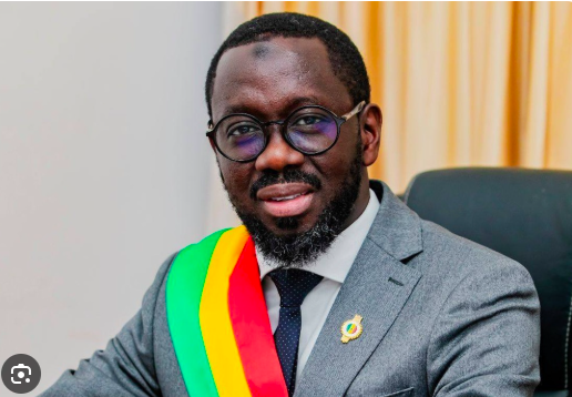 LFR 2026 : Cheikh Ahmed Tidiane Youm (PUR) s\'isole en votant pour le texte du gouvernement en commission